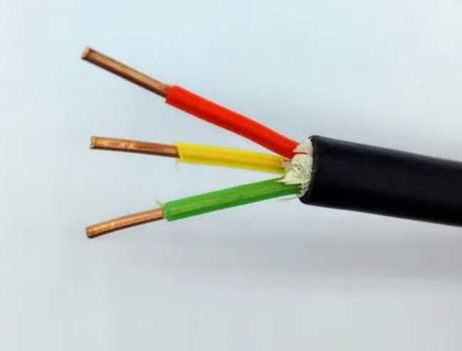 電線(xiàn)電纜是輸送電能、傳遞信息和制造各種電機等基礎器材.jpg